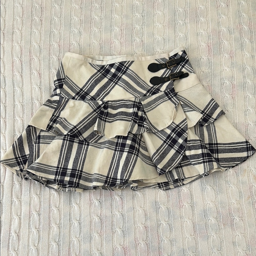 Ralph Lauren Size 14 (Girl) Wrap Plaid Ruffle Flare Skirt With Buckle Waist